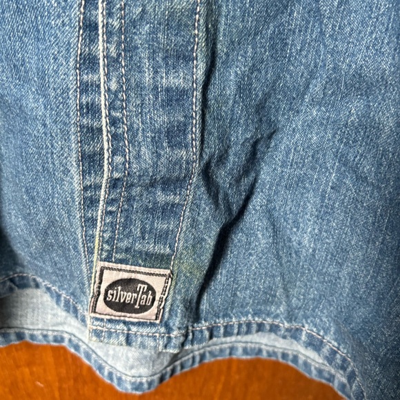 Levi’s Silvertab XL Denim Oversized Button down Shirt Size XL - Picture 5 of 15